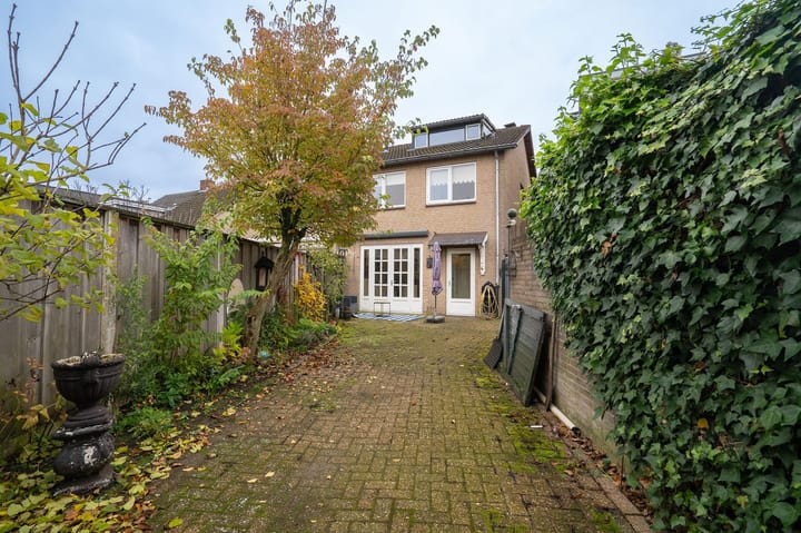 Foto 23 van Schipholtstraat 160