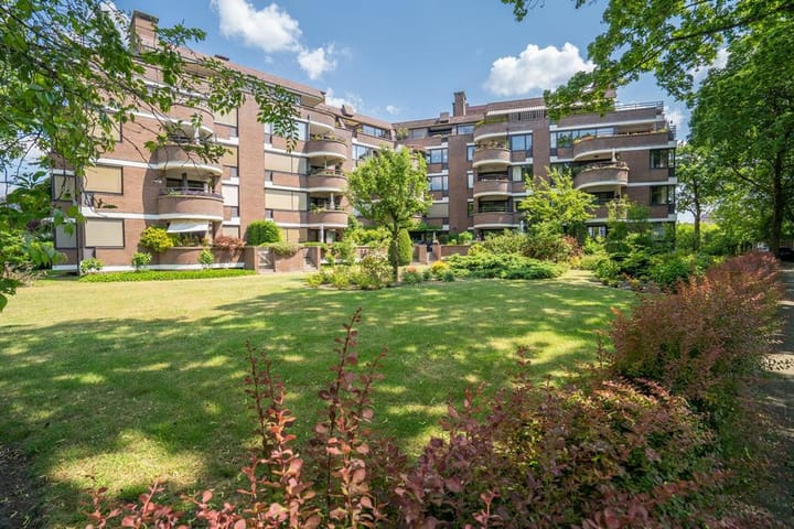 Foto 4 van J.W. Racerstraat 63