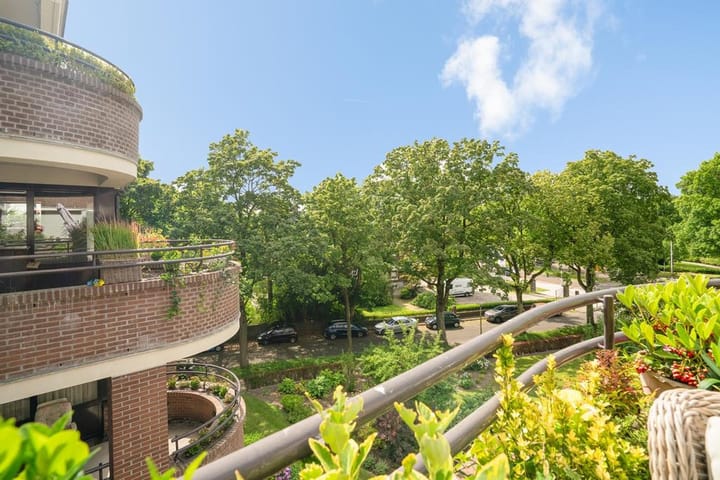 Foto 5 van J.W. Racerstraat 63