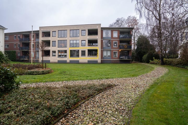 Foto 1 van Dr. Benthemstraat 105