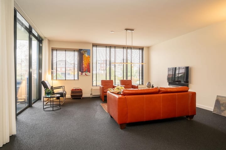 Foto 6 van Dr. Benthemstraat 105