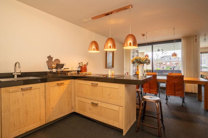 Foto 10 van Dr. Benthemstraat 105