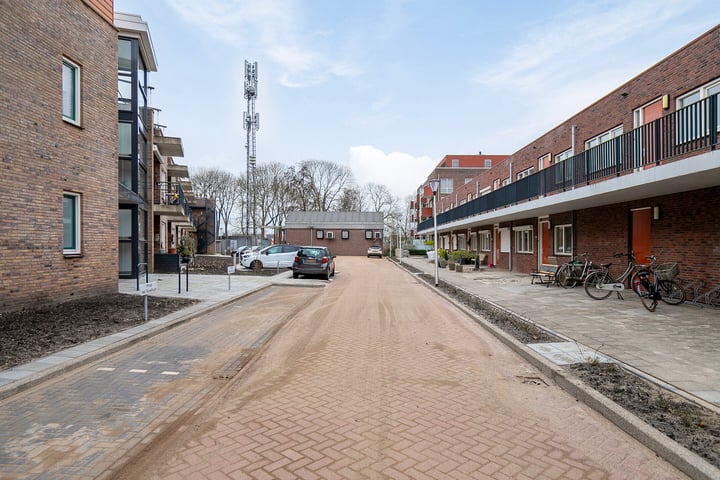 View photo 36 of Vuurdoorn 16