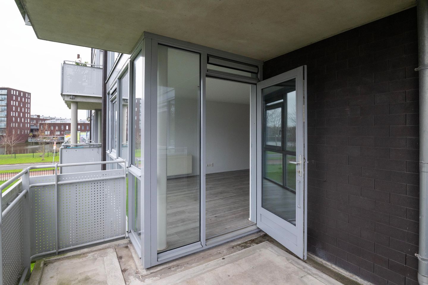 Photo 14 of Parkstraat 14