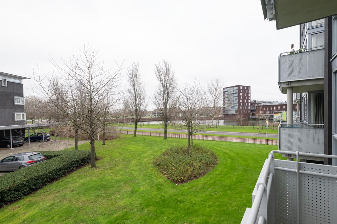 Photo 16 of Parkstraat 14