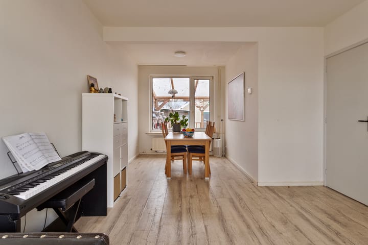 Foto 8 van Grensweg 25