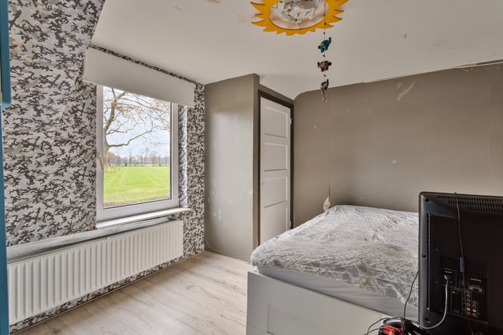 Foto 16 van Grensweg 25