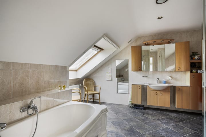 Foto 22 van Aijenseweg 20-B