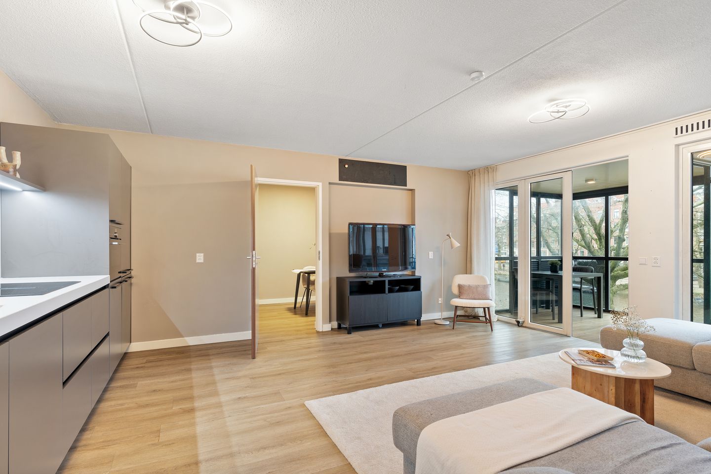 Foto 10 van Alexanderkade 129