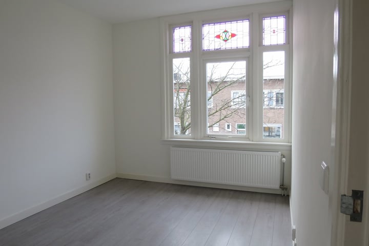 View photo 13 of Plataanstraat 38