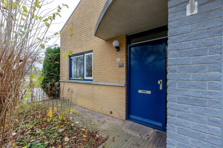 Photo 7 of Mr. Jacob Anton Schorerstraat 42