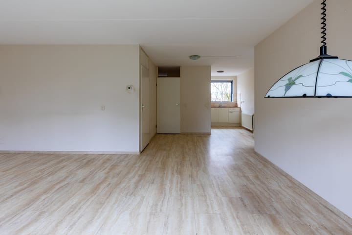 Photo 10 of Mr. Jacob Anton Schorerstraat 42