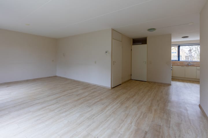 Photo 11 of Mr. Jacob Anton Schorerstraat 42