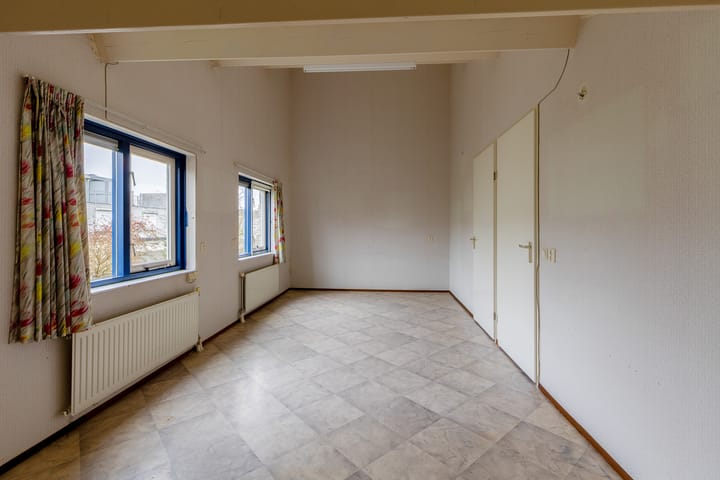 Photo 19 of Mr. Jacob Anton Schorerstraat 42