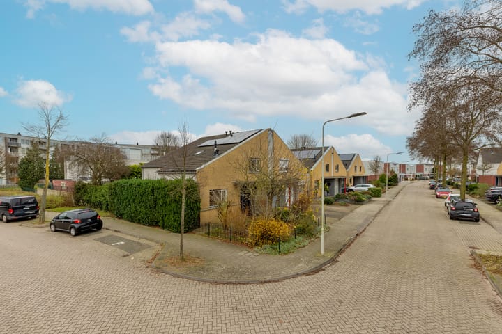 Photo 29 of Mr. Jacob Anton Schorerstraat 42