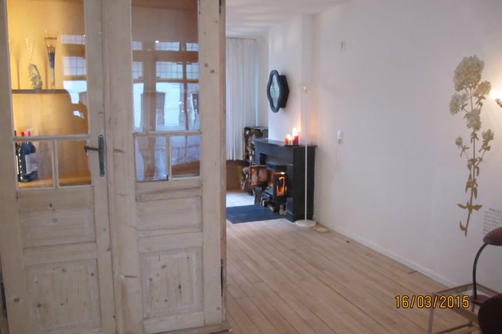 View photo 2 of Reyer Anslostraat 16-H