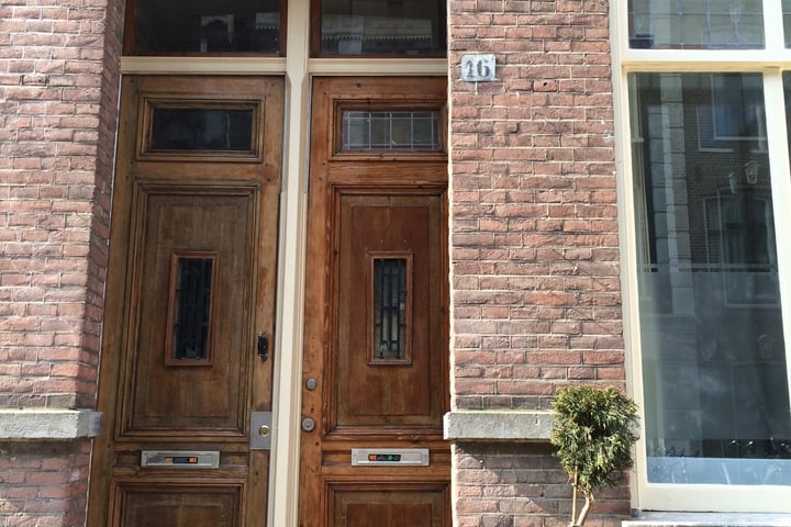 View photo 13 of Reyer Anslostraat 16-H