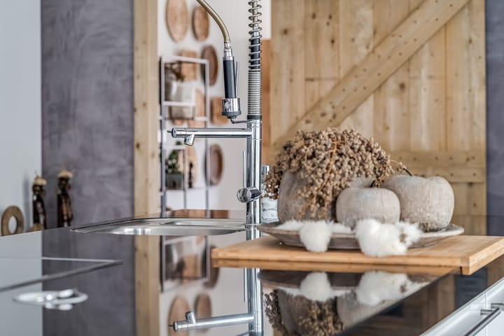 Photo 15 of Claustrum 24