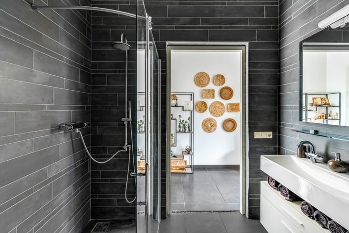 Photo 25 of Claustrum 24