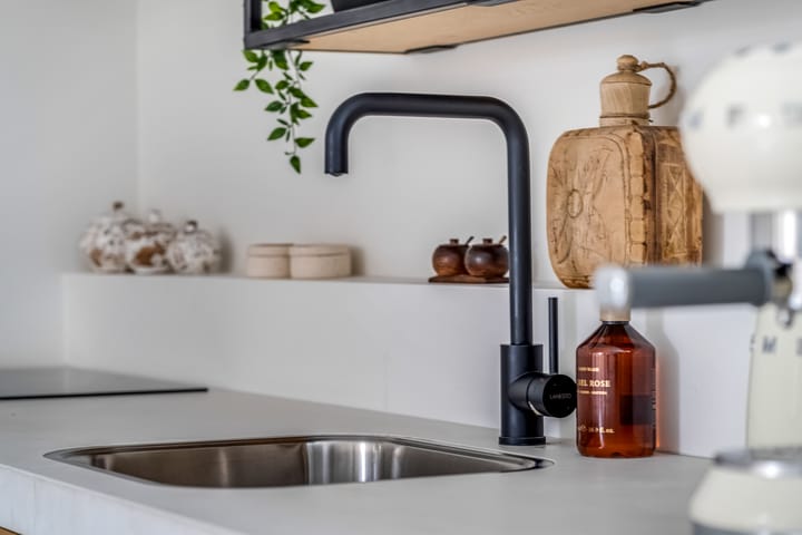 Photo 39 of Claustrum 24