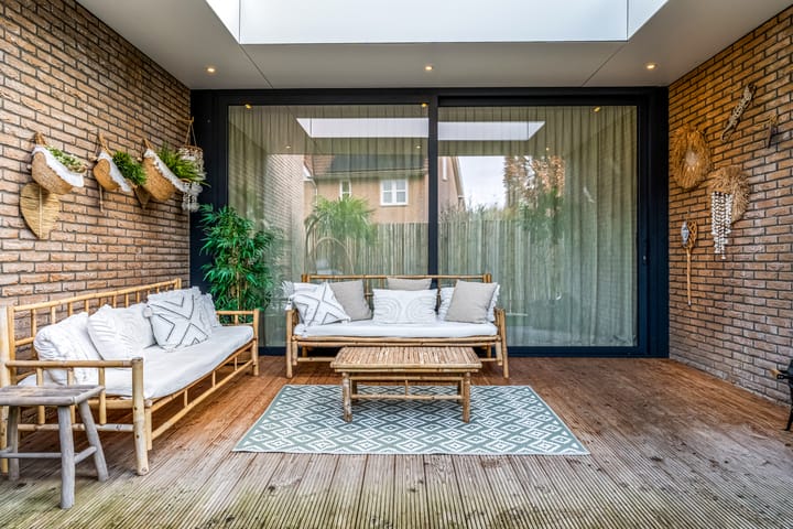 Photo 50 of Claustrum 24