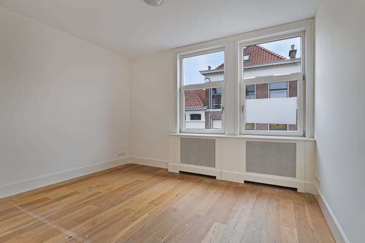 Foto 12 van 1e De Riemerstraat 17