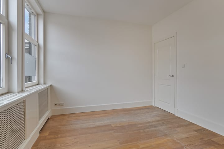 Foto 14 van 1e De Riemerstraat 17