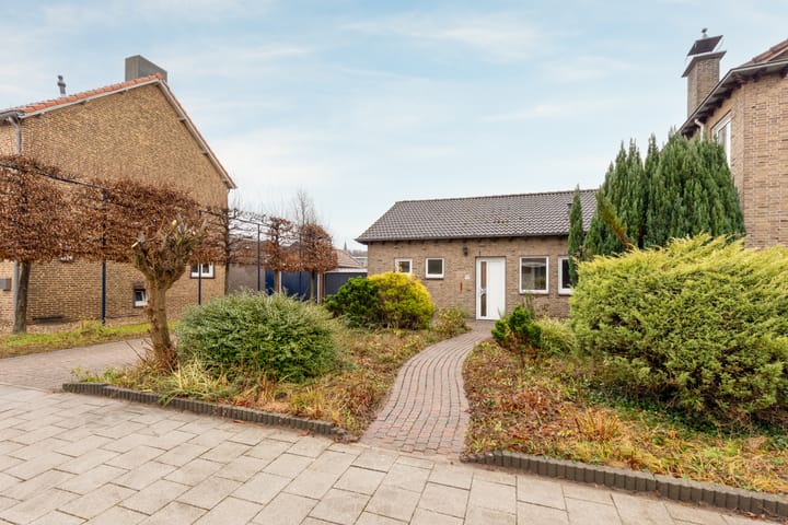 Foto 3 van Dr. Poelsstraat 17