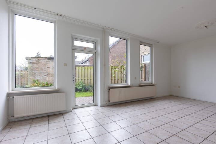 Foto 15 van Dr. Poelsstraat 17