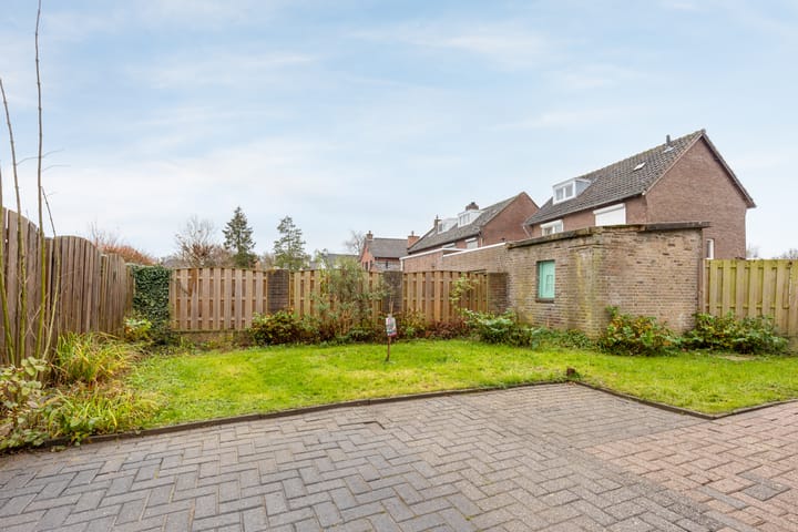 Foto 24 van Dr. Poelsstraat 17