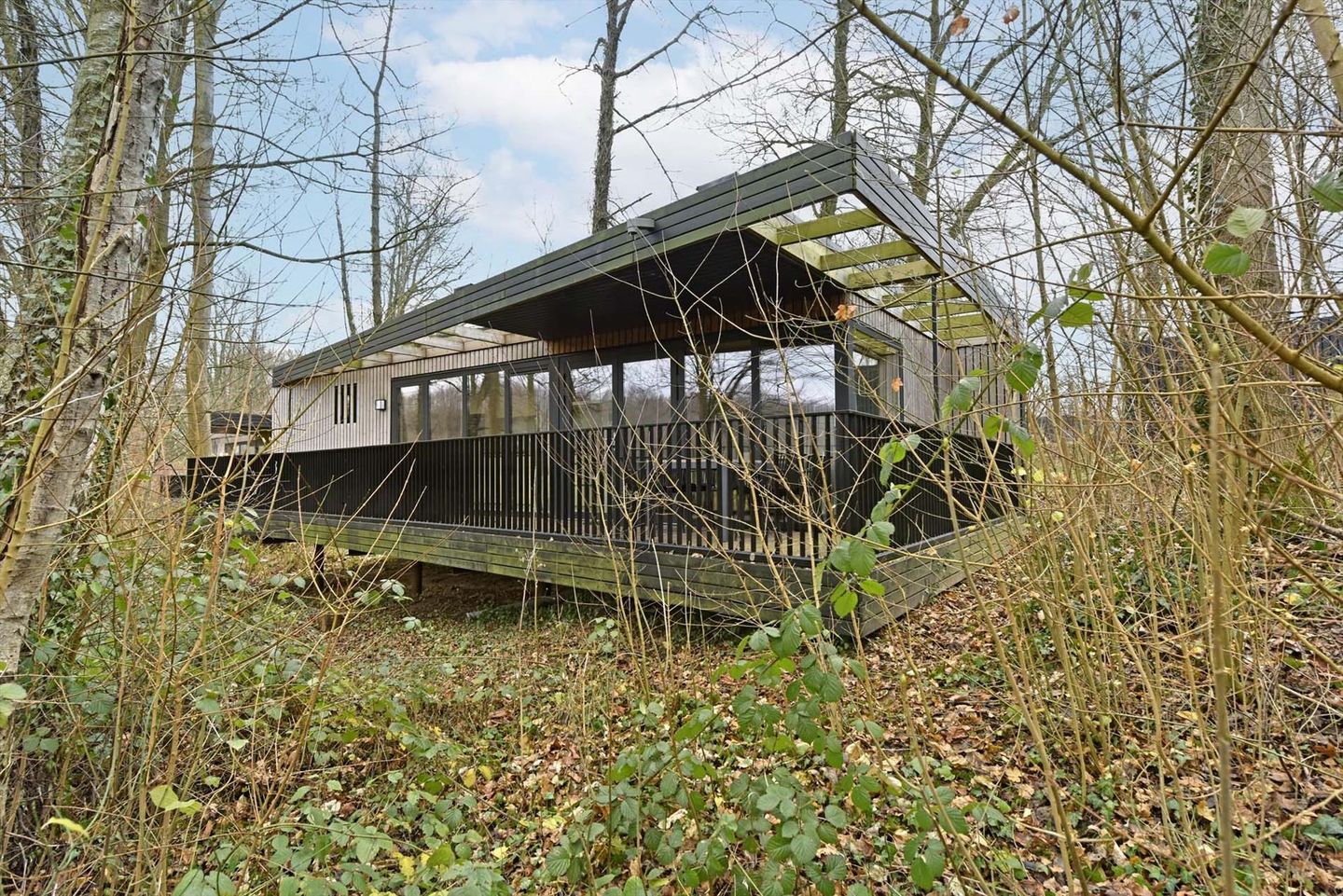 Photo 1 of Euverem 52-25