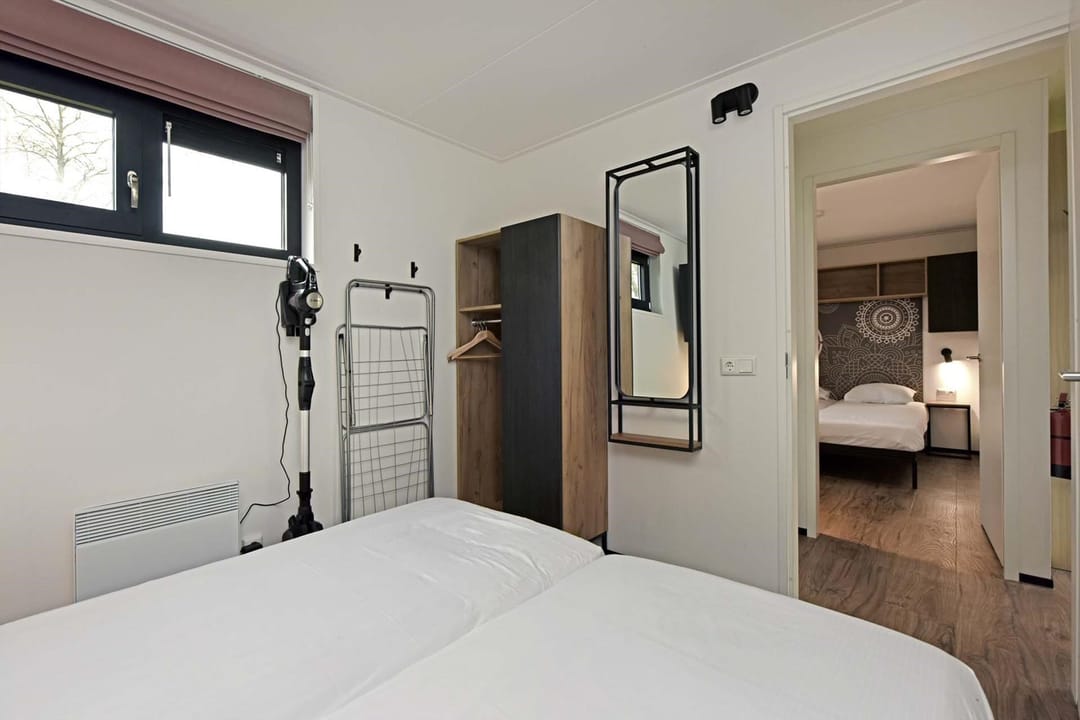 Photo 17 of Euverem 52-25