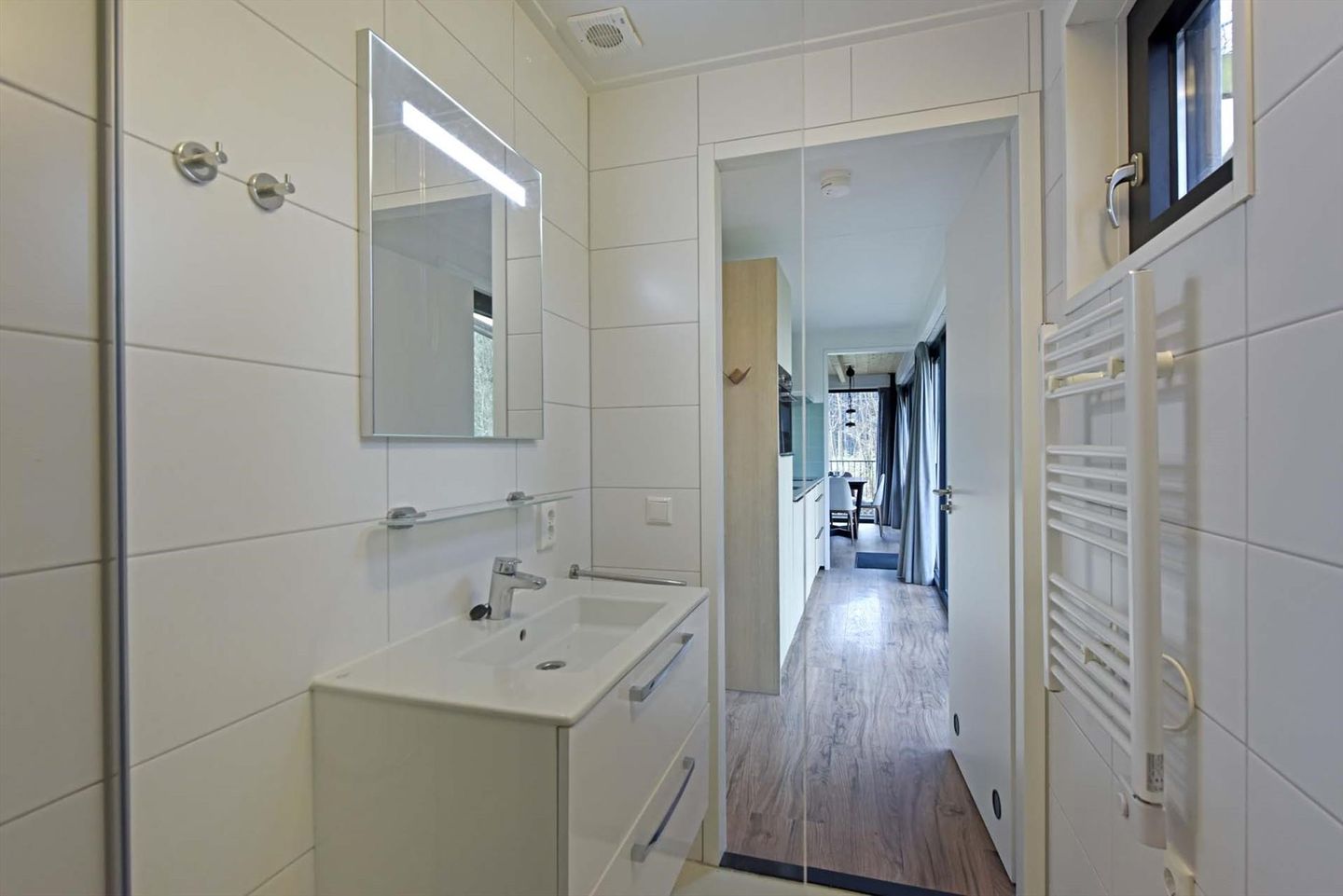 Photo 20 of Euverem 52-25