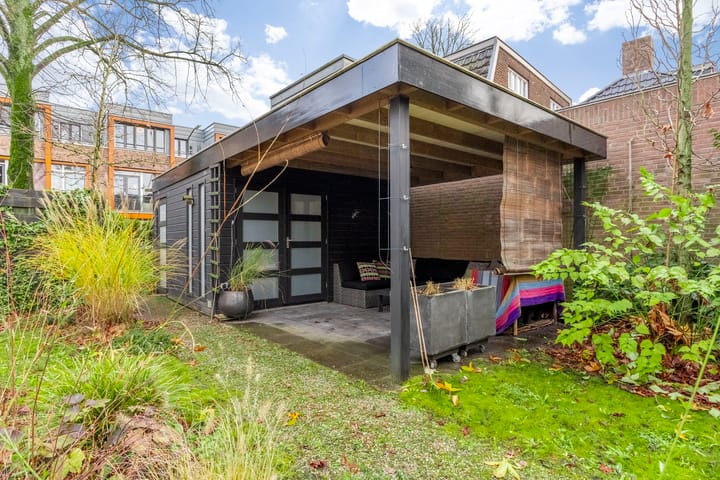 Foto 39 van St.-Elisabethstraat 8