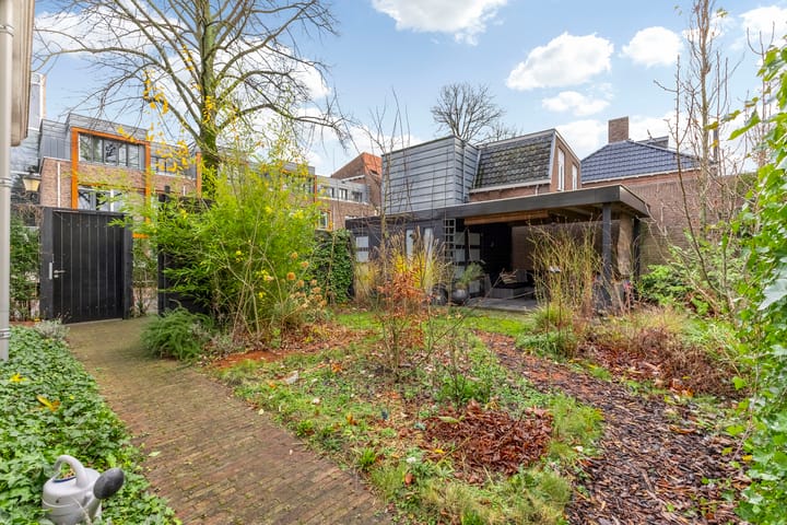 Foto 42 van St.-Elisabethstraat 8