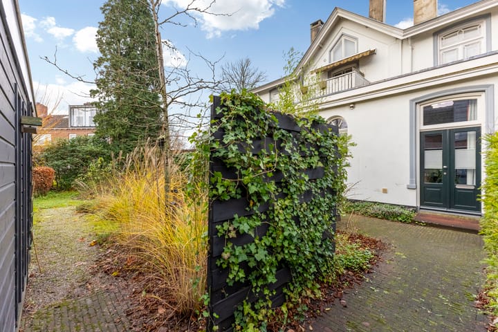 Foto 45 van St.-Elisabethstraat 8