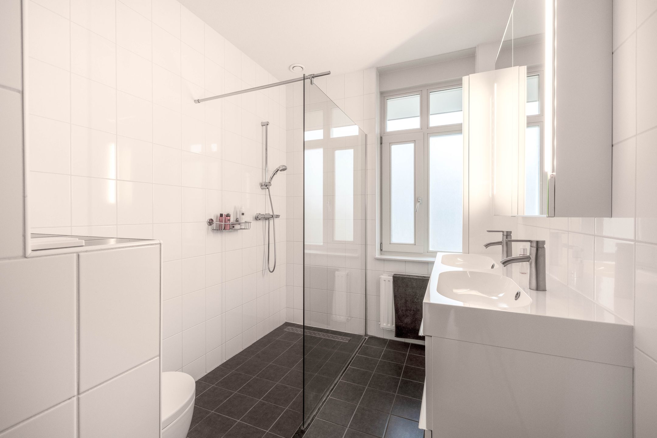 Foto 15 van Doggersbanklaan 28