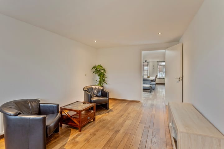 Foto 14 van Instraat 10