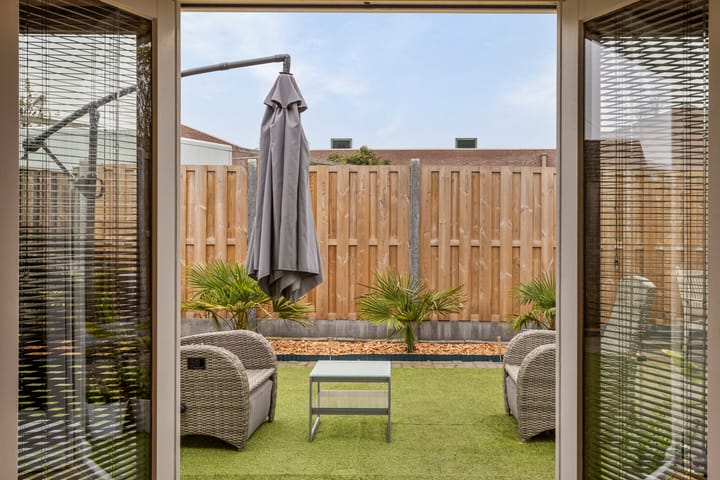 Foto 15 van Instraat 10