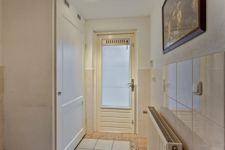 Foto 17 van Instraat 10