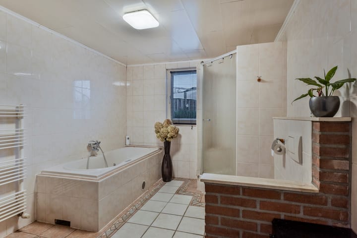 Foto 18 van Instraat 10