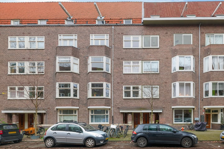 Bekijk foto 1 van Achillesstraat 67-3