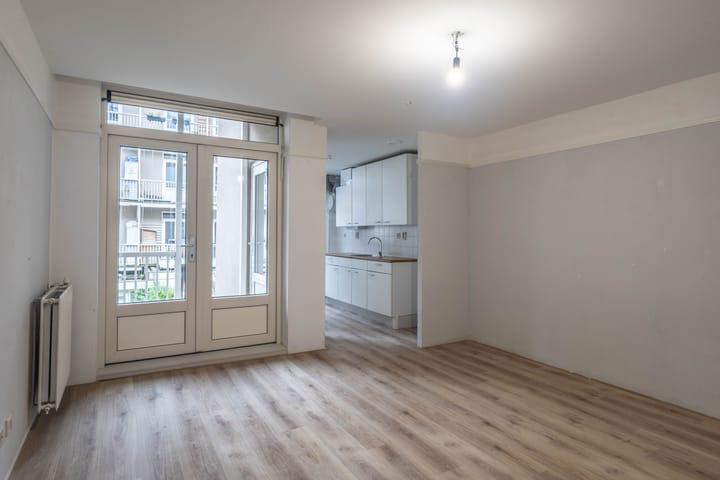 Foto 4 van Van der Hoopstraat 73-1