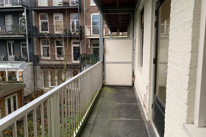 Bekijk foto 13 van Quellijnstraat 27-B