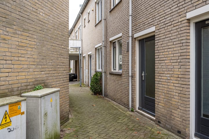 Photo 33 of Vellevest 24