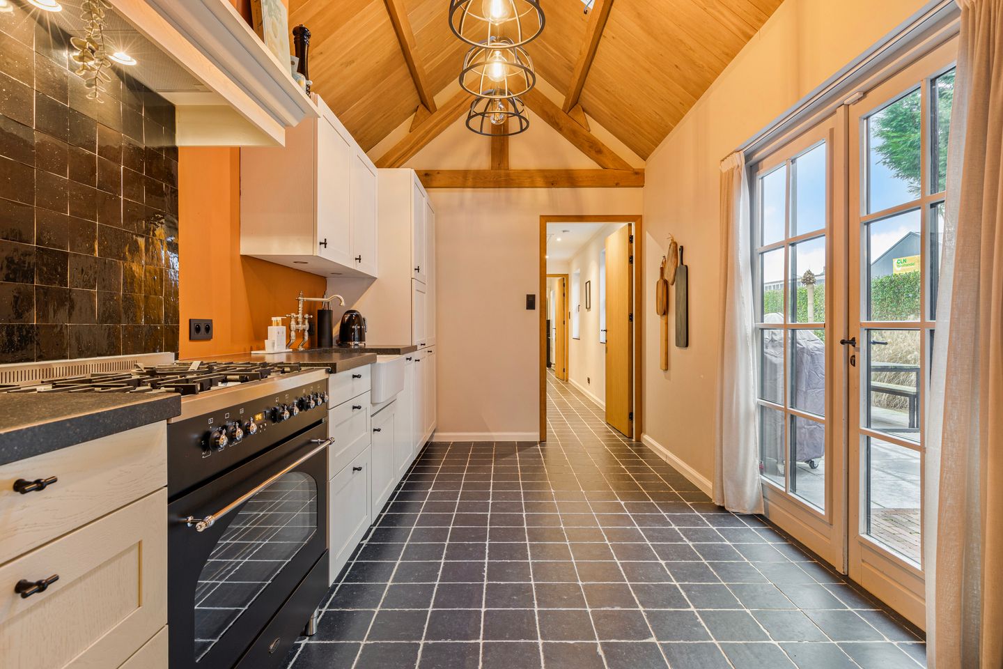 Foto 19 van 's-Gravenstraat 131