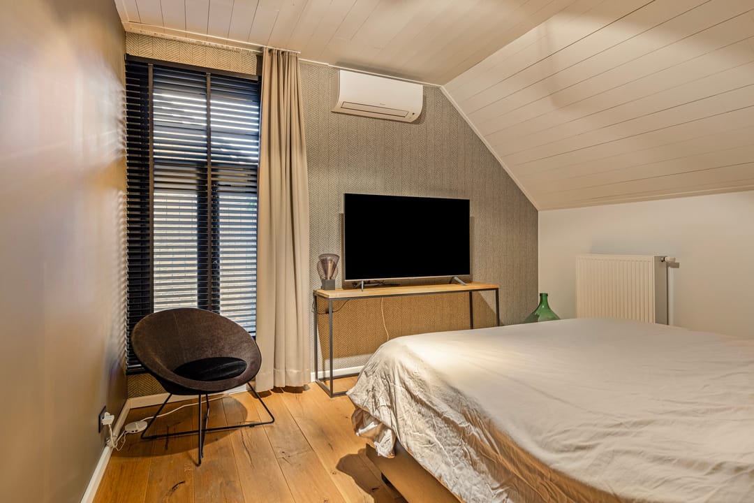 Foto 28 van 's-Gravenstraat 131