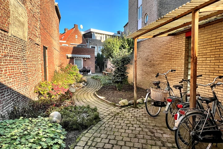 View photo 16 of Steenstraat 24