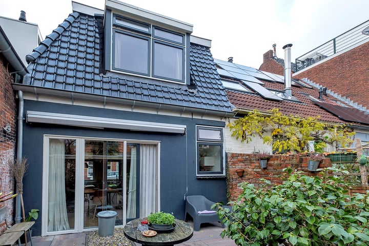 Bekijk foto 39 van Warmoesstraat 47