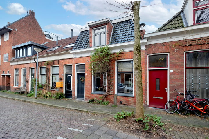 Bekijk foto 40 van Warmoesstraat 47